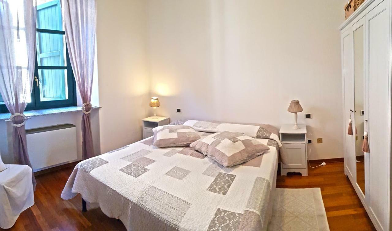 Campione Splendid View By Gardadomusmea Apartment Campione del Garda Ngoại thất bức ảnh